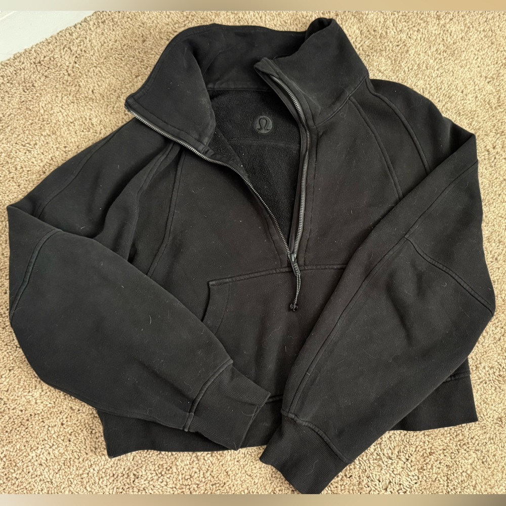 lululemon athletica Size M/L Women’s Scuba pop neck pullover